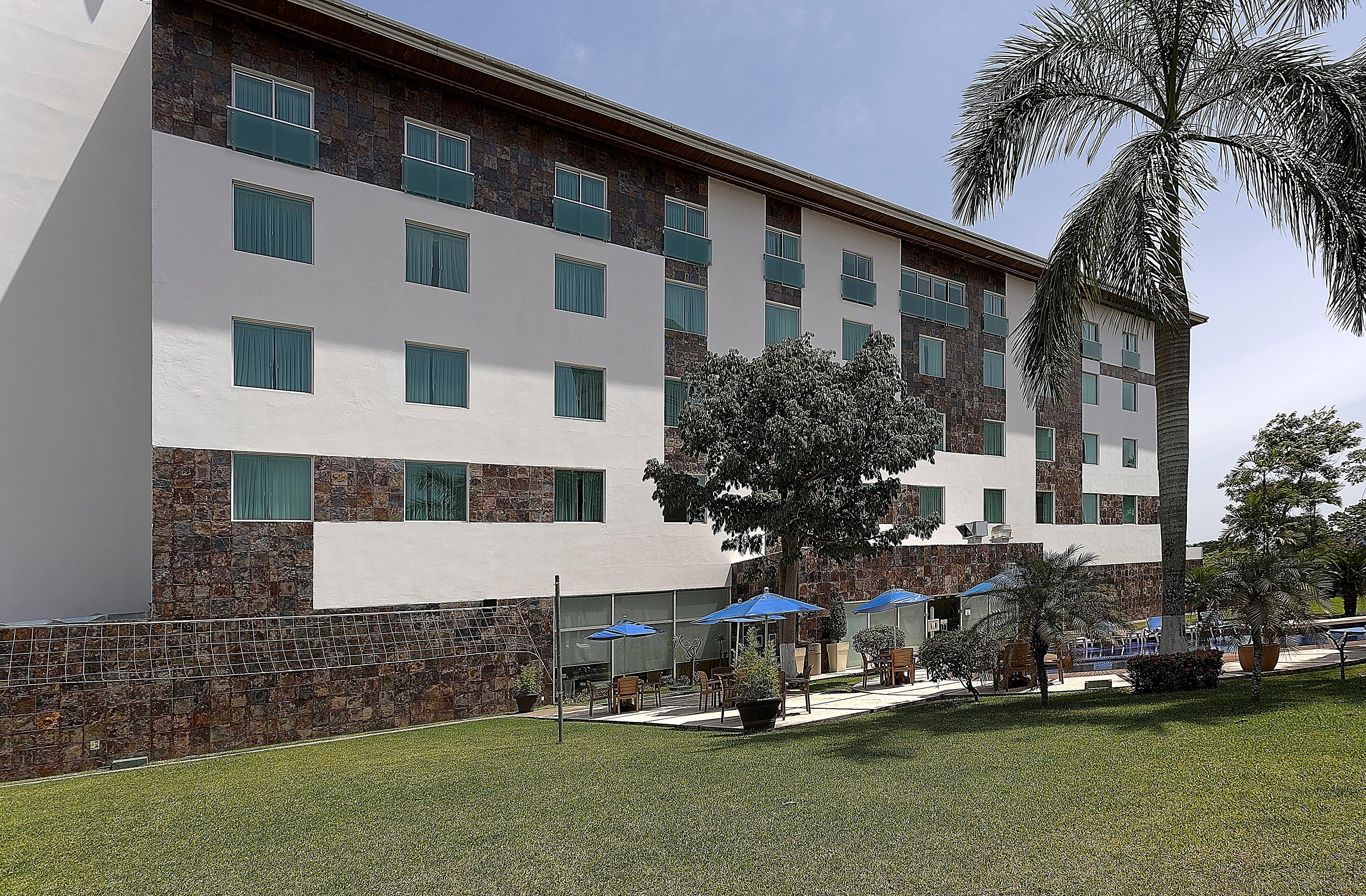 Holiday Inn Express Villahermosa By Ihg Екстериор снимка