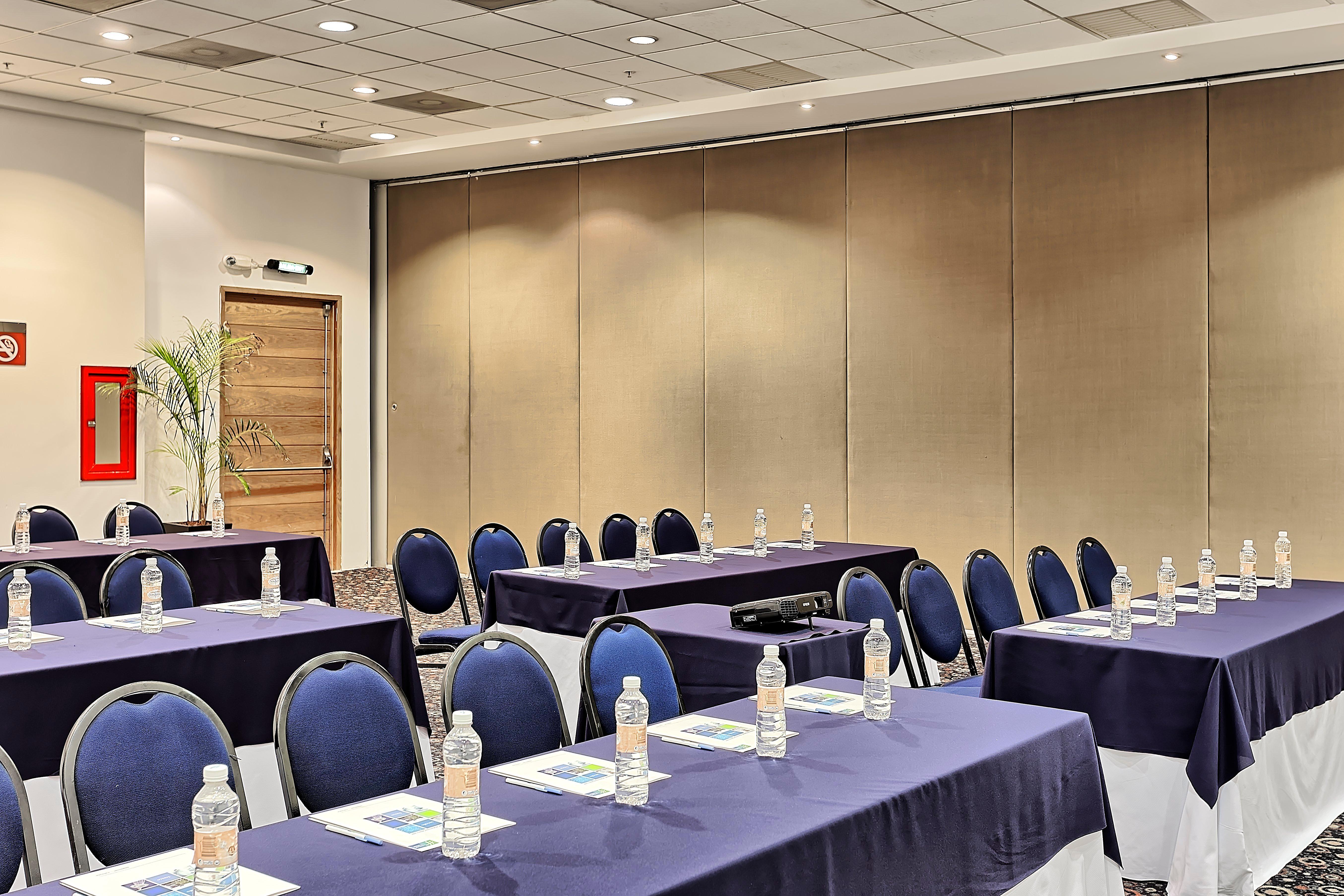 Holiday Inn Express Villahermosa By Ihg Екстериор снимка