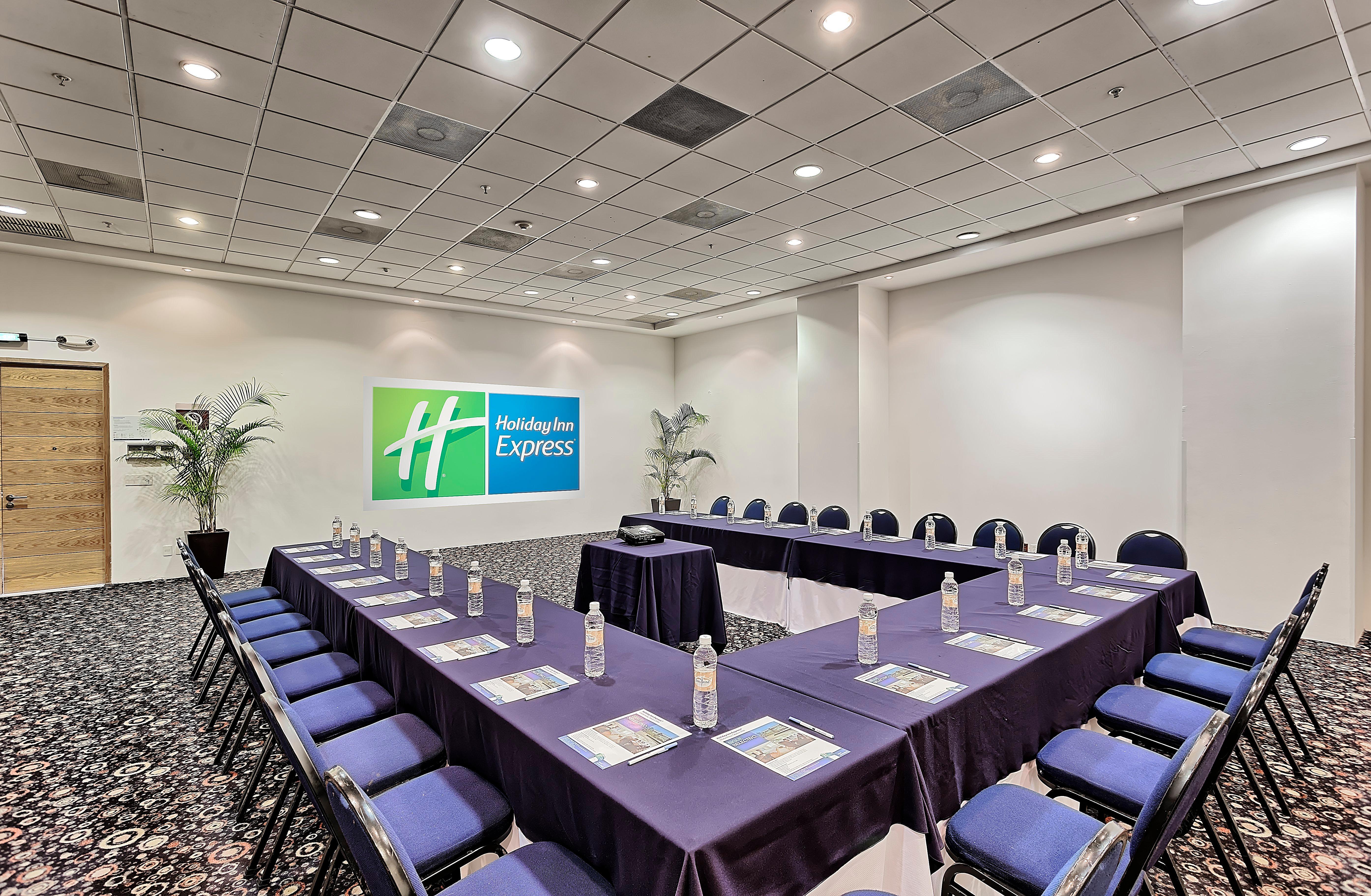 Holiday Inn Express Villahermosa By Ihg Екстериор снимка